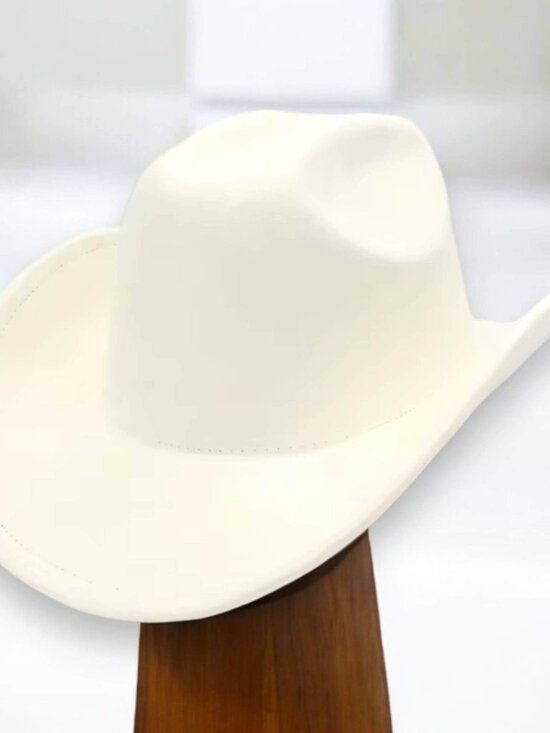 White Western Wide Brim Suede Cowboy Hat